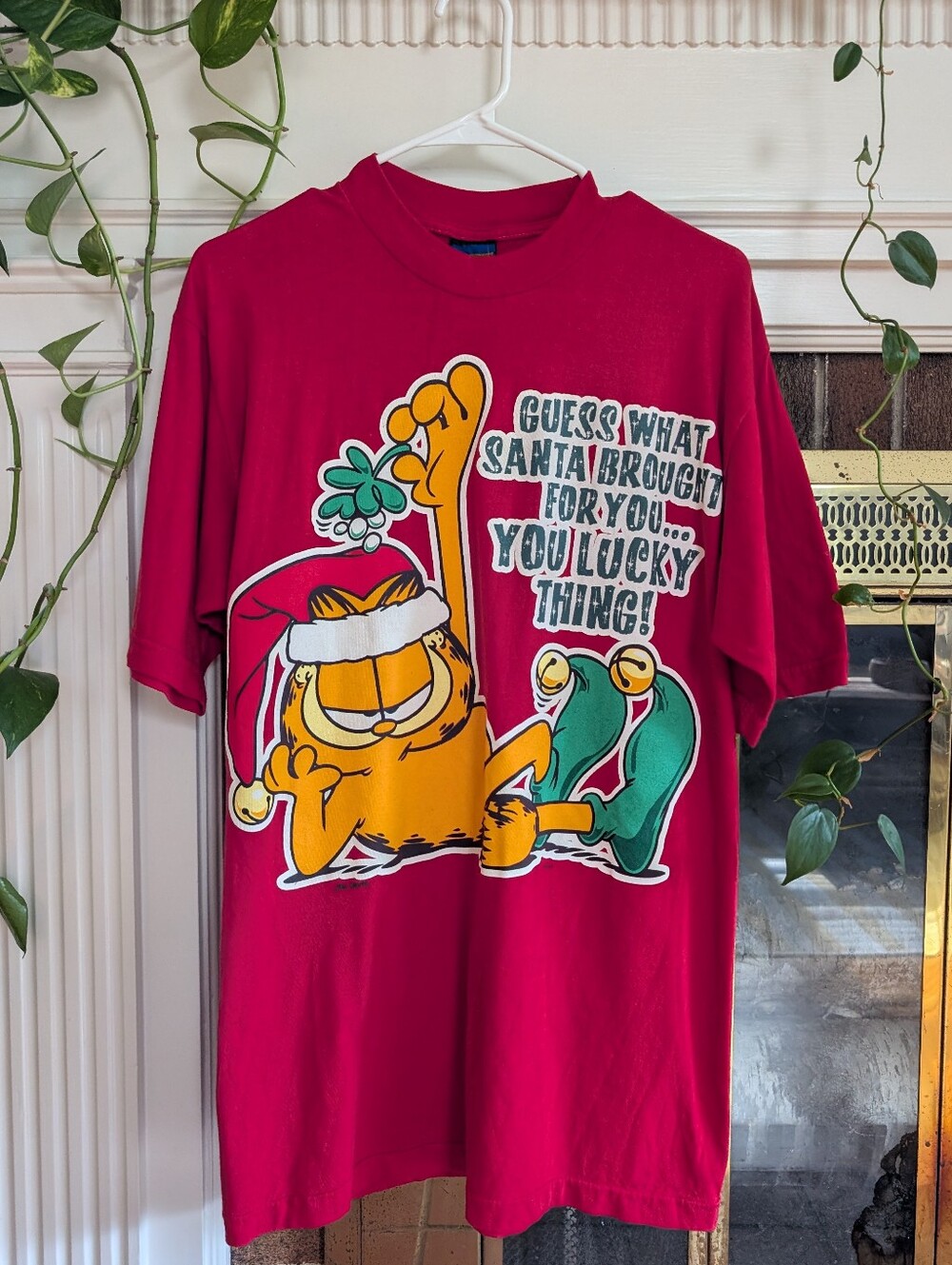 90s Garfield Christmas Tee